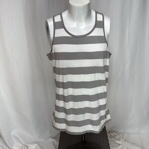 Guess men’s tank top, SZ L